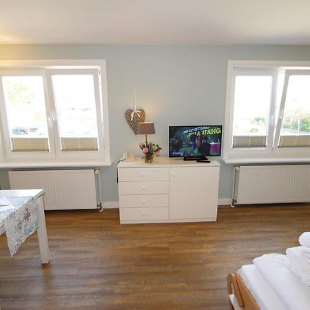 Haus Guenther - Mittelweg 1, App 1 Wenningstedt-Braderup Extérieur photo
